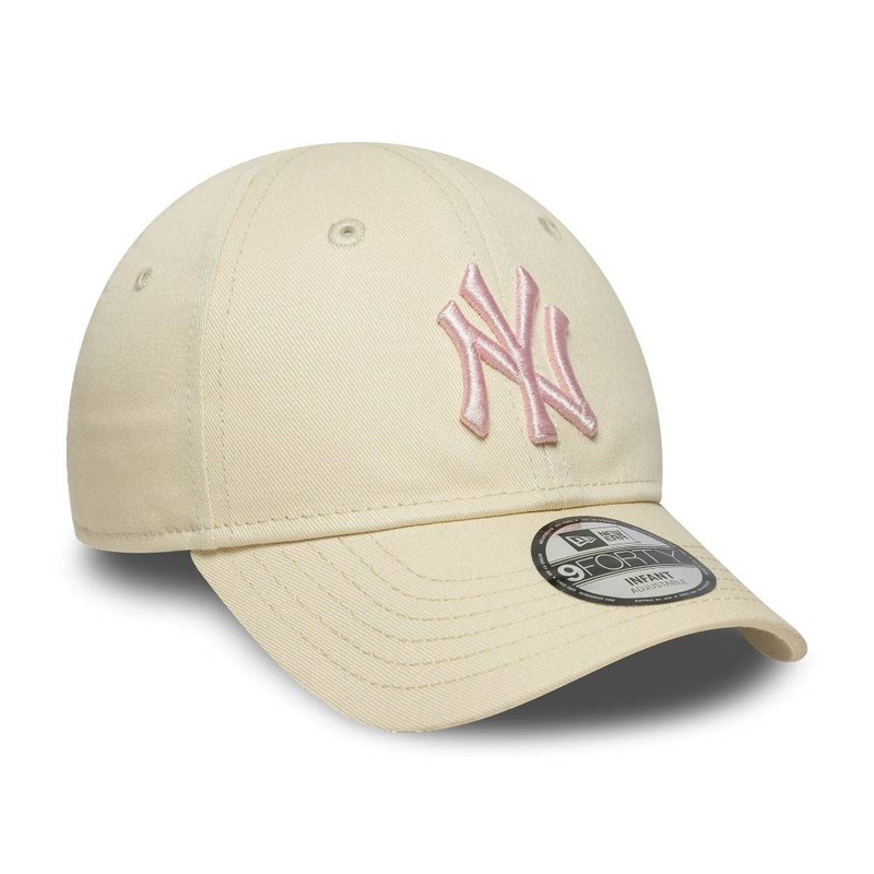 Infant league essentials 9forty  york yankees adjustable cap-null