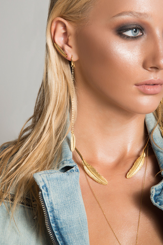 Leuce big choker-null
