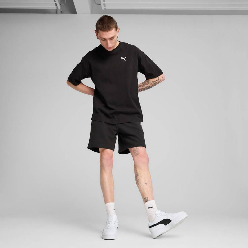 Wardrobe essentials relaxed shorts 7" training image number null
