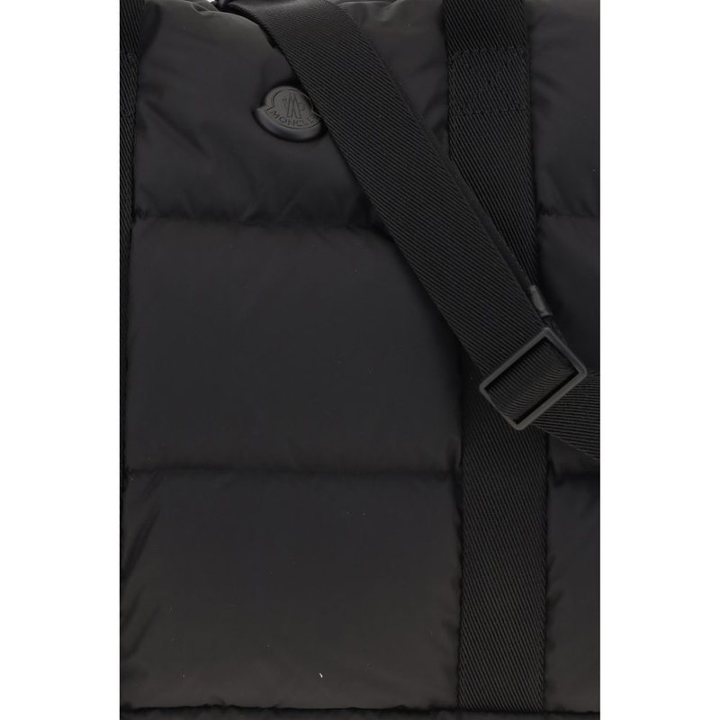 Black polyester shoulder bag-null