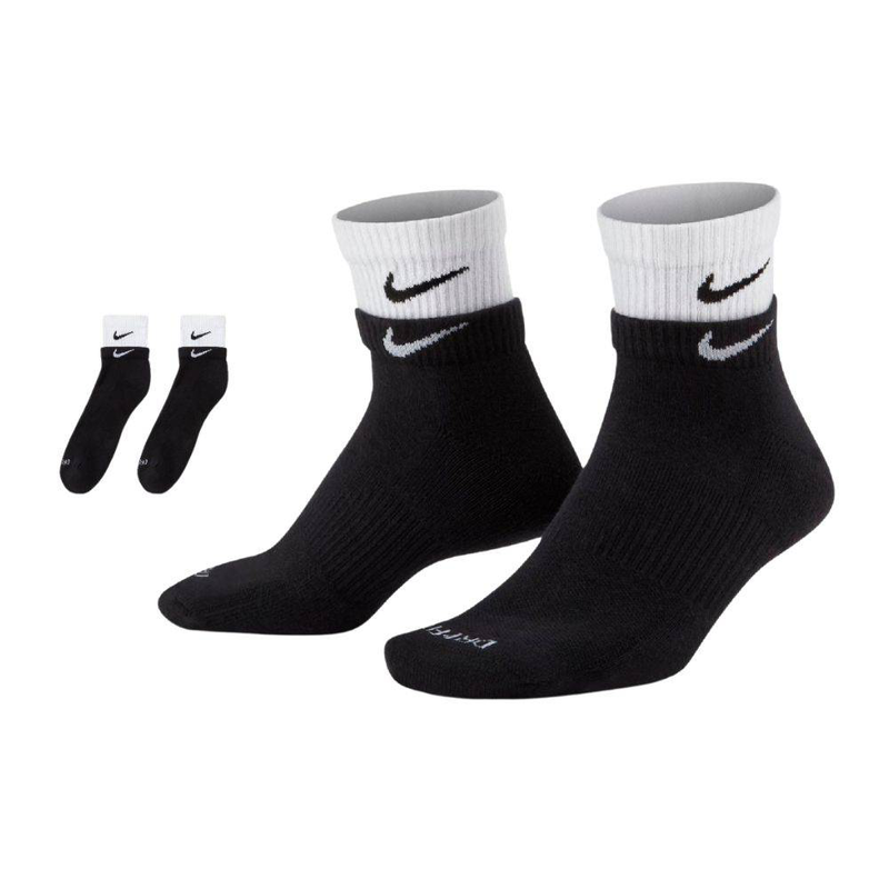 Nike everyday plus cushion ankle socks-null