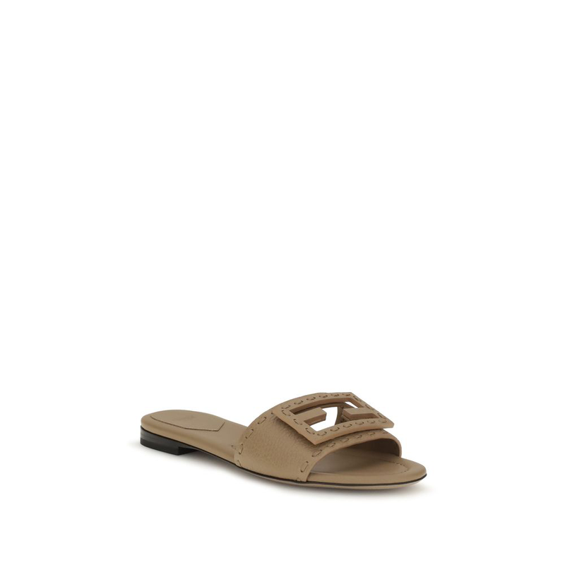 Beige calf leather bos taurus flat sandals-null