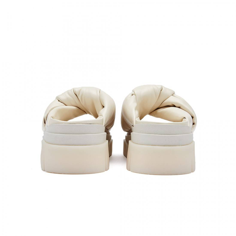 Shilo leather sandals-null