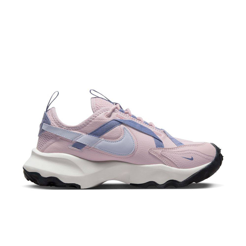Nike tc7900 womens sneaker image number null