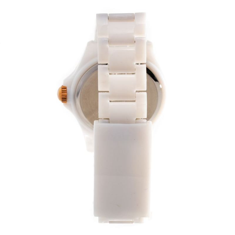 White plastic dress watch-null