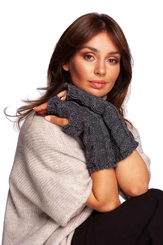 Gloves be knit image number null