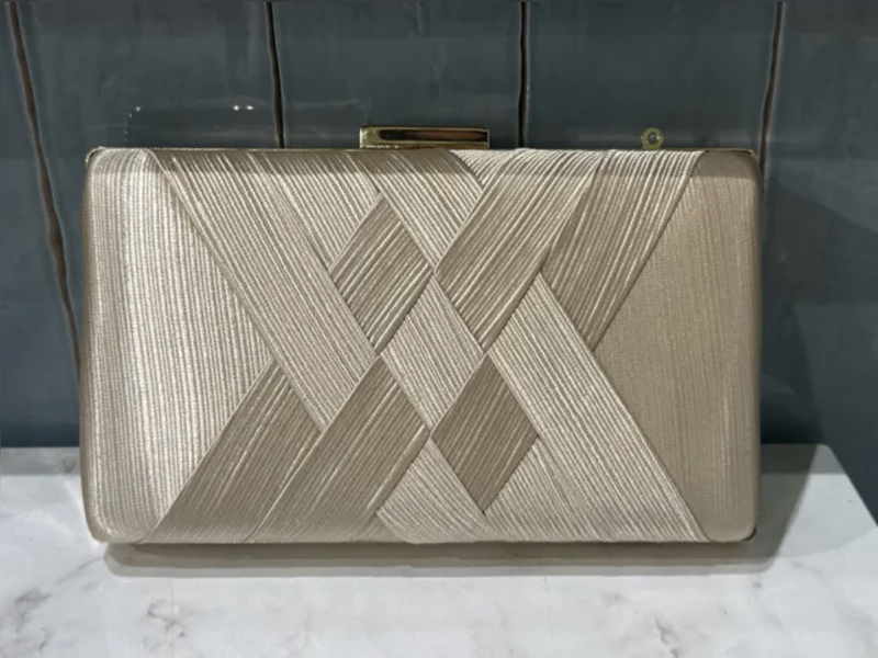 Clutch bag-null