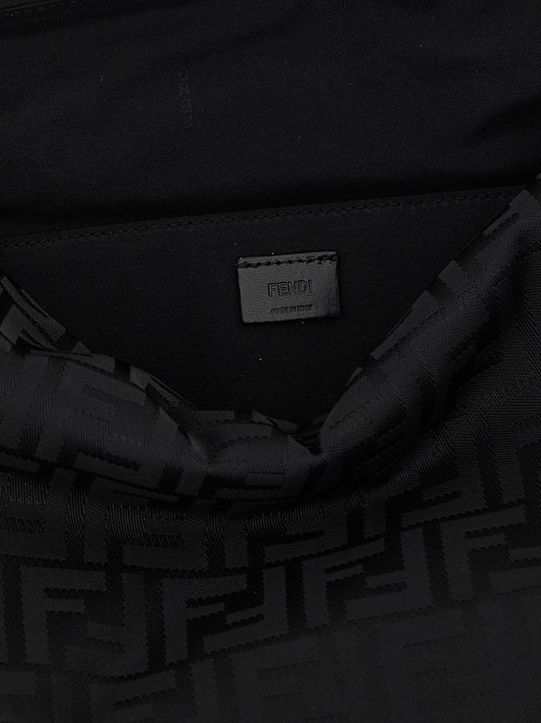 Black polyamide shoulder bag-null