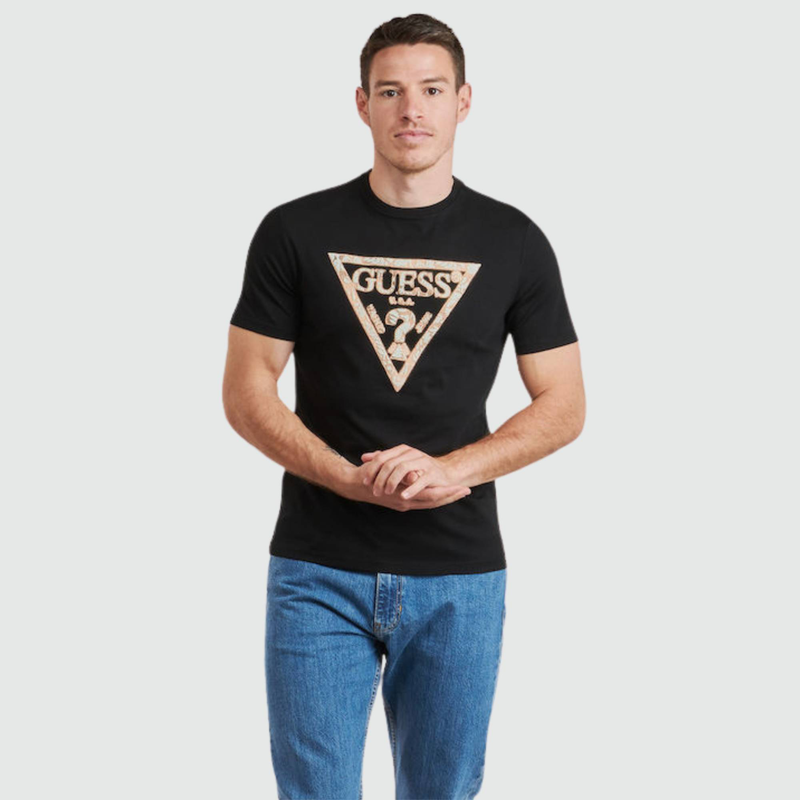 Triangle t shirt image number null