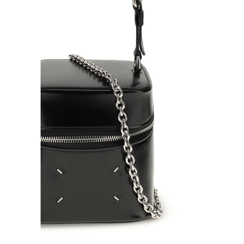 Black calf leather bos taurus backet bag-null