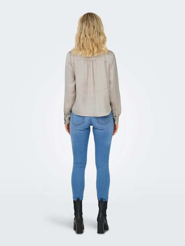 Only zora v neck top-null