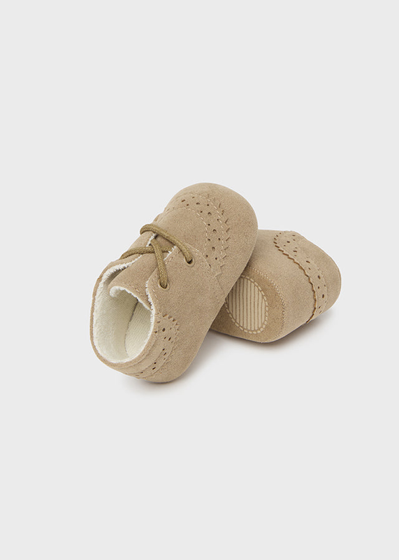 Bruno hugging shoes-null