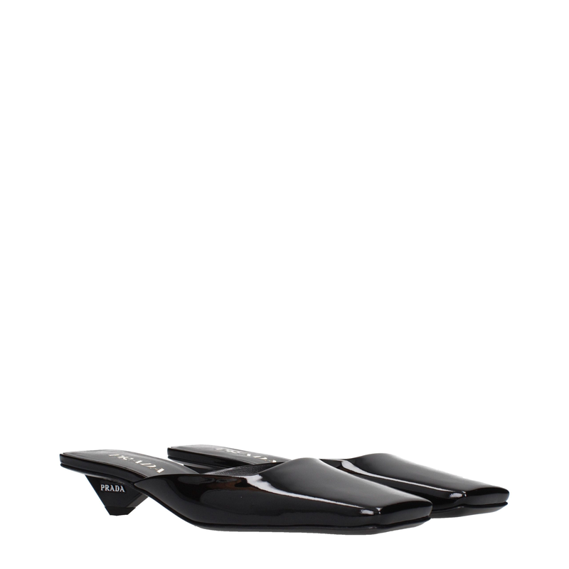 Black leather flat sandals-null
