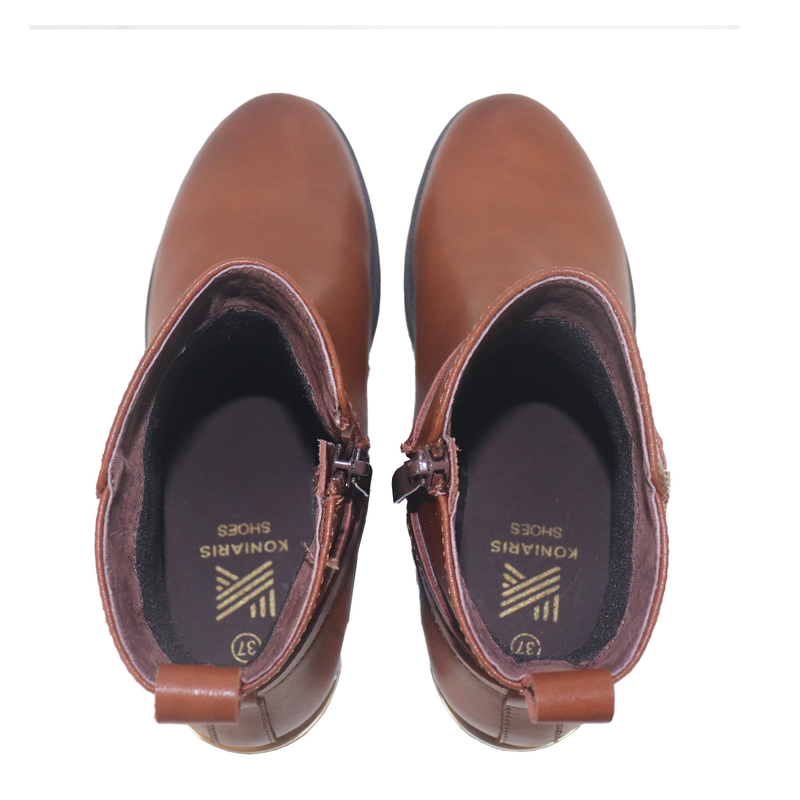 Koniarisshoes &gamma;&upsilon;&nu;&alpha;&iota;&kappa;&epsilon;ί&omicron; &mu;&pi;&omicron;&tau;ά&kappa;&iota;-null