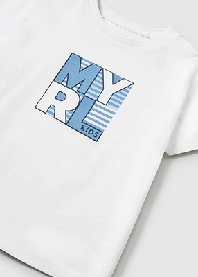 &Mu;&pi;&lambda;&omicron;&upsilon;&zeta;&alpha; &kappa;&omicron;&nu;&tau;&omicron;&mu;&alpha;&nu;&iota;&kappa;&eta; basic, White, medium