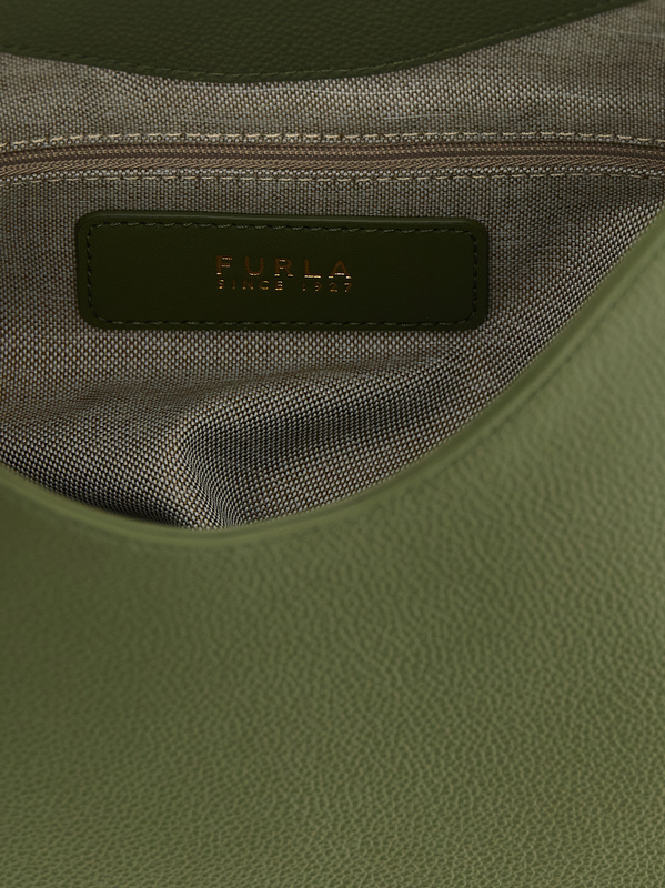 Bicolor calfskin shoulder bag-null