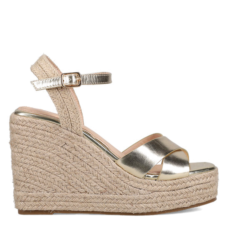 Migato &gamma;&upsilon;&nu;&alpha;&iota;&kappa;&epsilon;ί&alpha; &pi;&lambda;&alpha;&tau;&phi;ό&rho;&mu;&alpha;-null