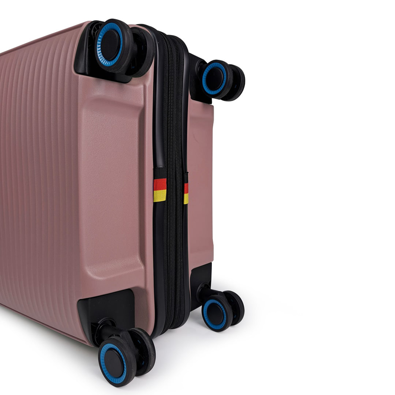 Bg berlin - wknd cabin size/carry-on (4 wheel), 55cm/20in luggage, 10kg suitcase image number null