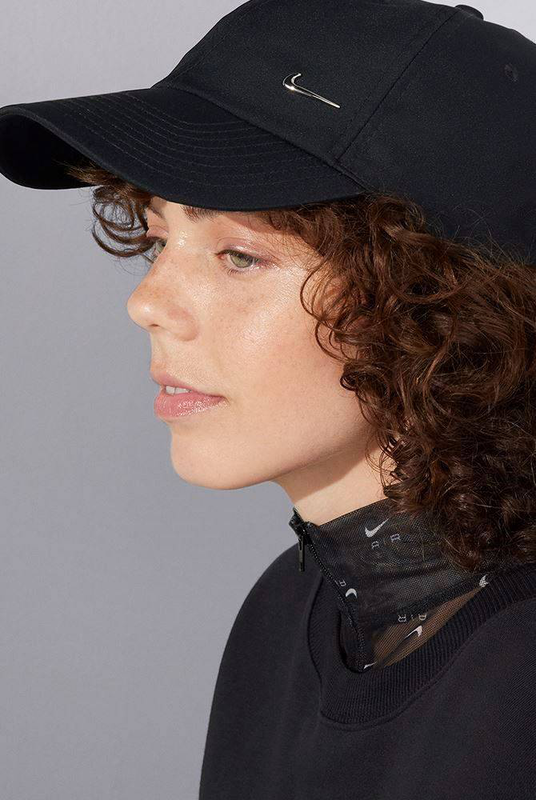 Dri-FIT club metal-logo cap-null