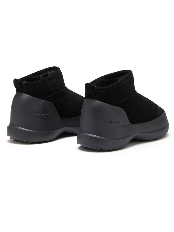Luna low suede image number null
