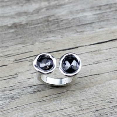 Women's ring
