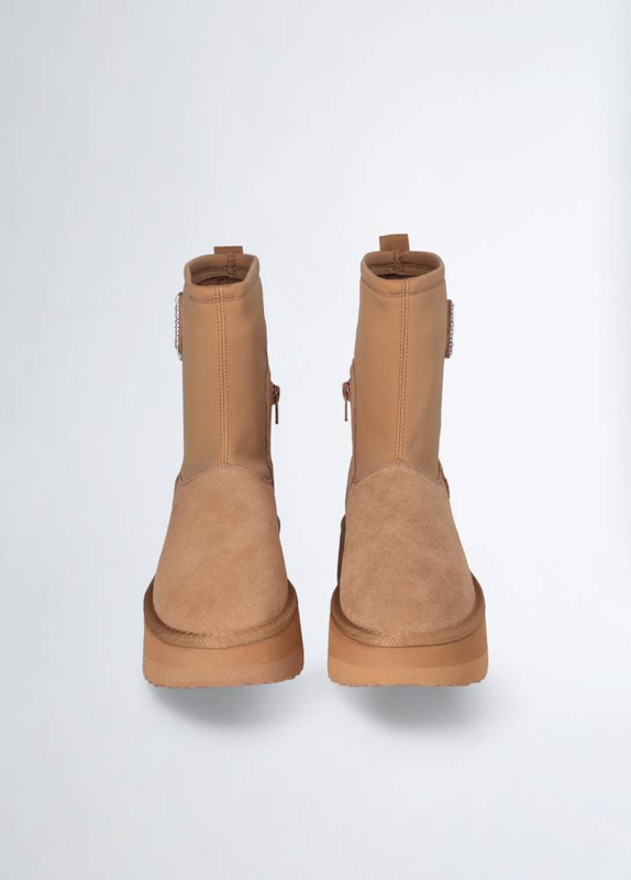 Product image: Jane 02 - warm ankle boots with bejewelled logo-null