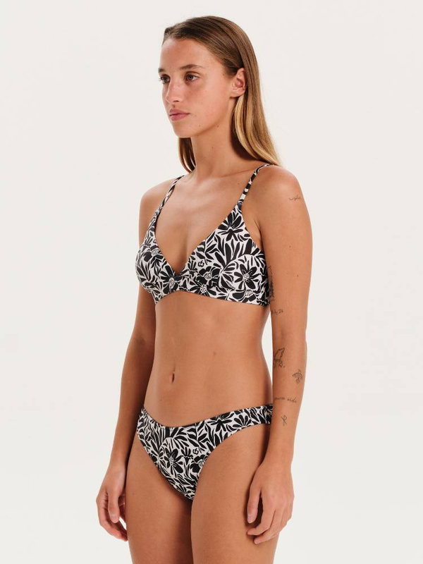 Women's bikini-null