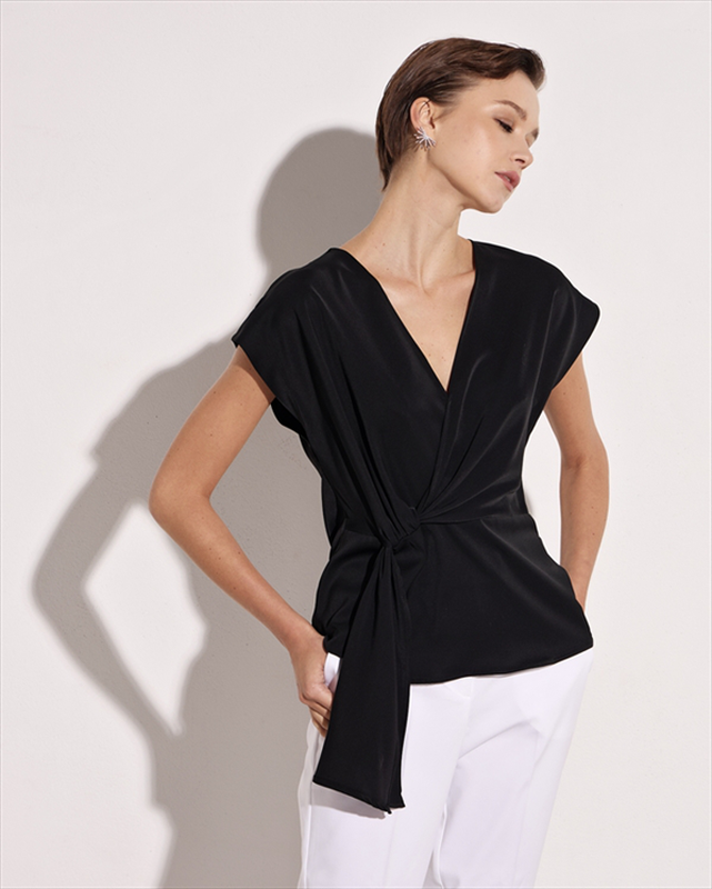 Blouse crepe image number null
