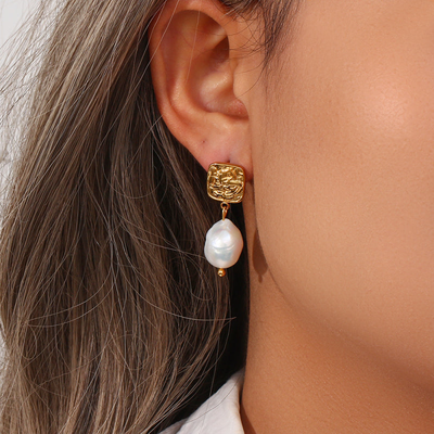 Handcrafted pearl earrings, , medium