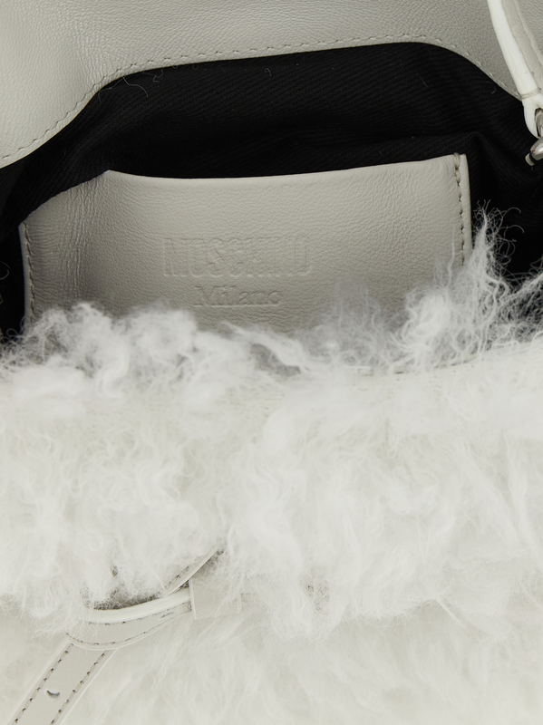 White leather handbag-null