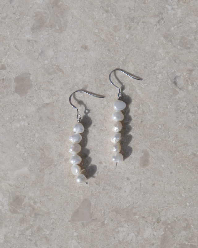 Ifni pearl earrings-null