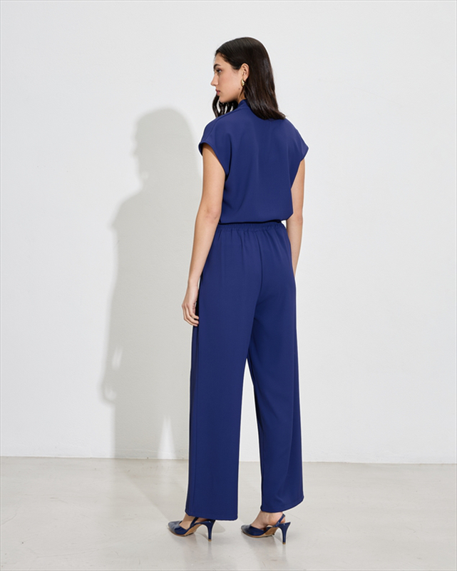Trouser lightweight image number null