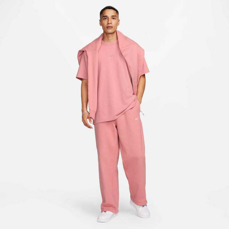 Nike sportswear premium essentials t-shirt image number null