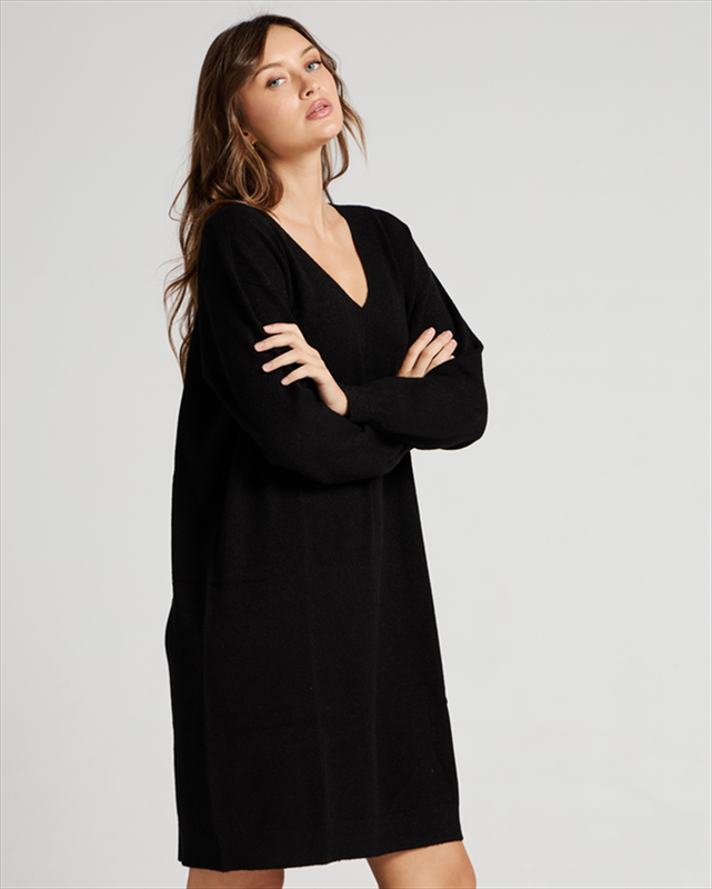 Knitted dress v neck image number null
