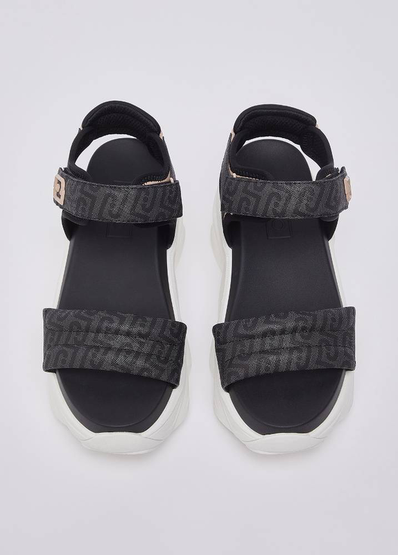 Steffy sandal 01 - chunky sandal monogram saffiano-null