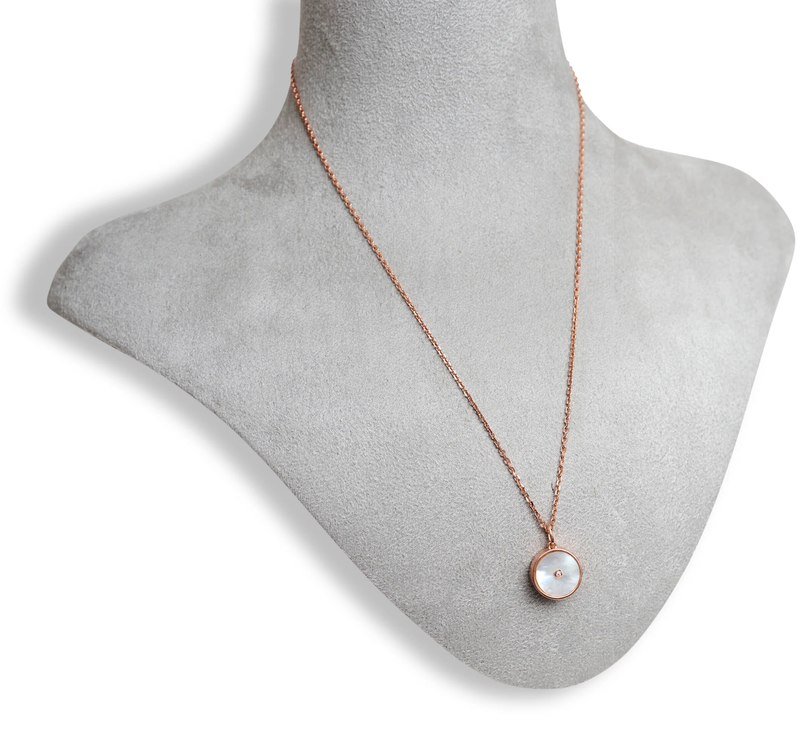 Love is precious - necklace-null