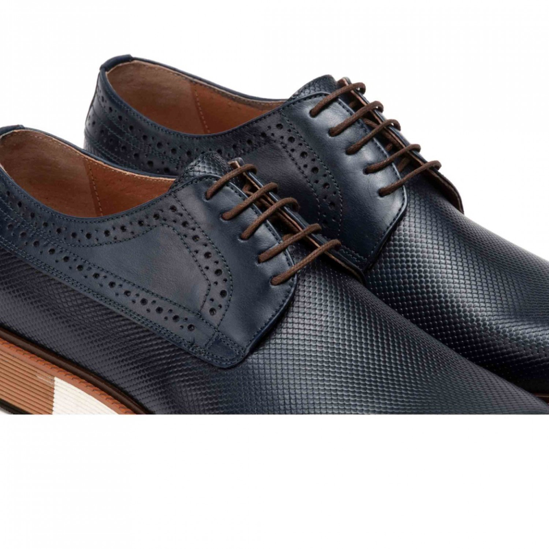 Split leather shoes in contrast sole-null