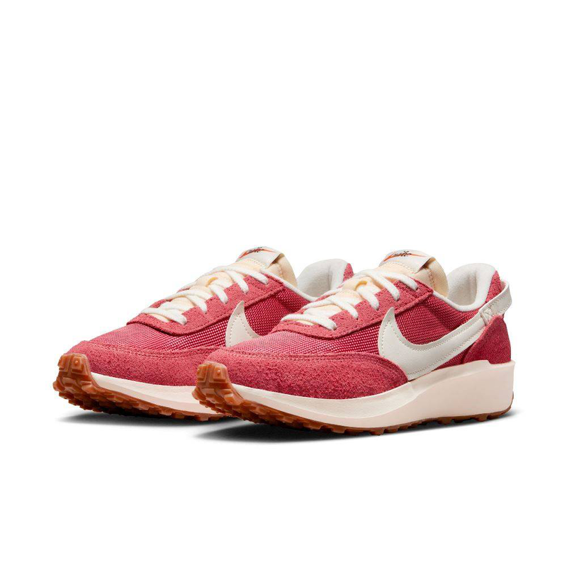 Nike womens waffle debut vintage-null