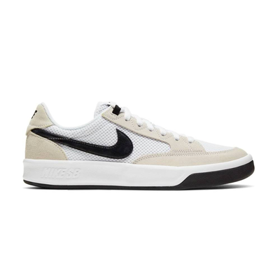 Nike skateboard adversary shoes, White / Black, medium