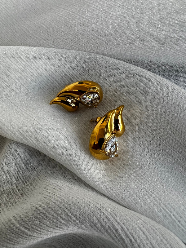 Earrings-null