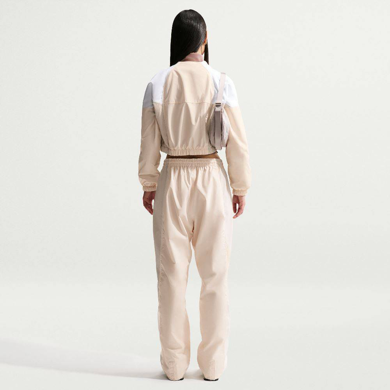 Nike sportswear shrunken oversized track pant-null