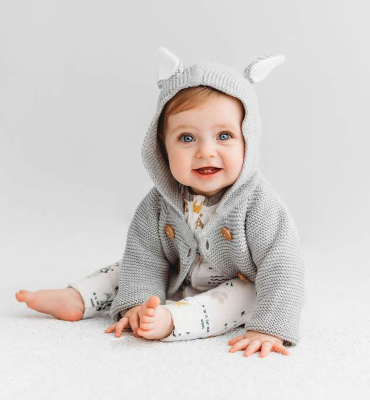 Bunny cardigan-null