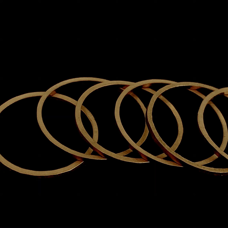 Ring 24ct pure gold 1mm band image number null