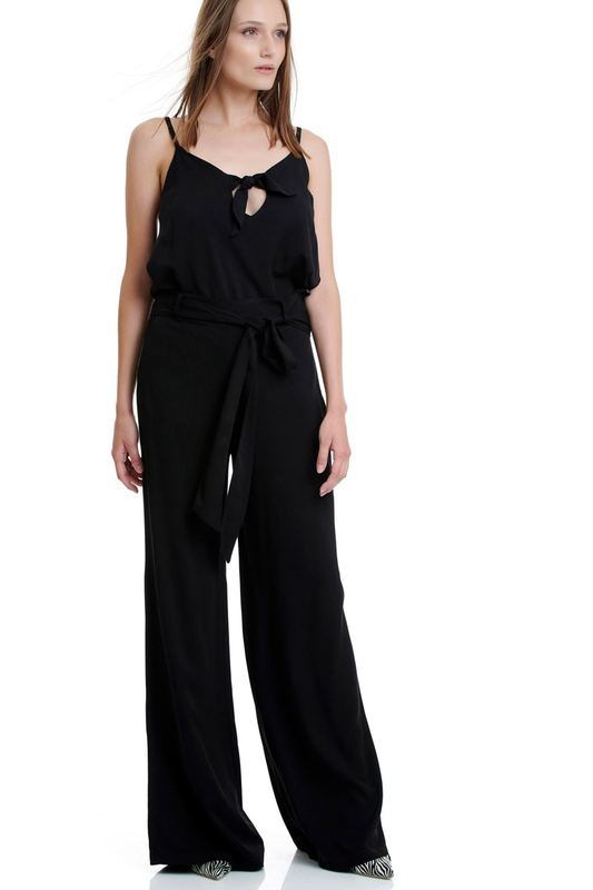 Be you loose trousers-null