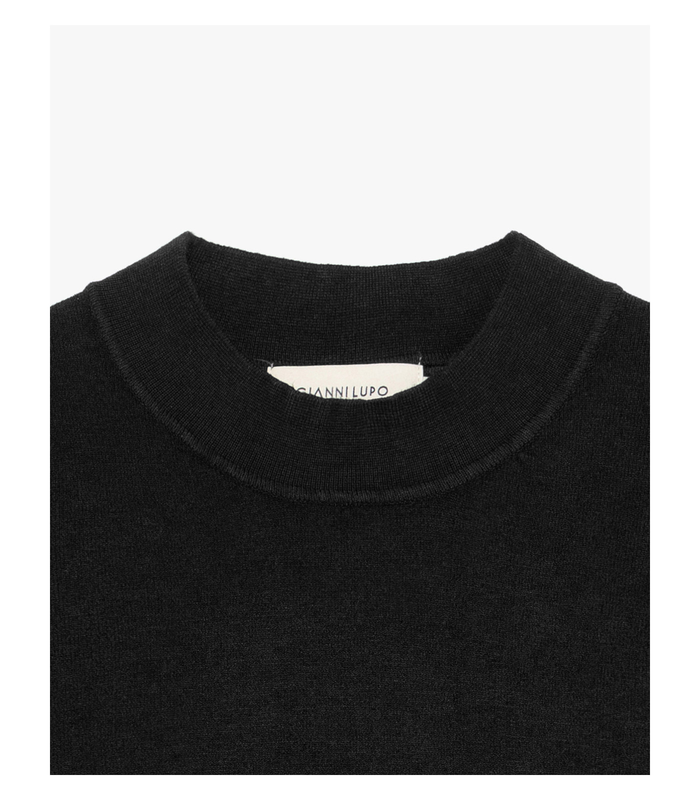 Gianni lupo sweater-null