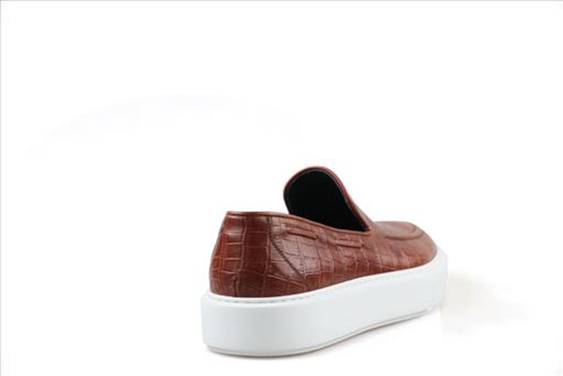 Stefan laceless leather embosed shoes-null