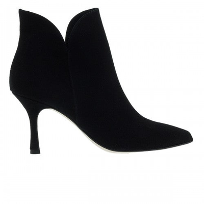 Mourtzi, Black, medium