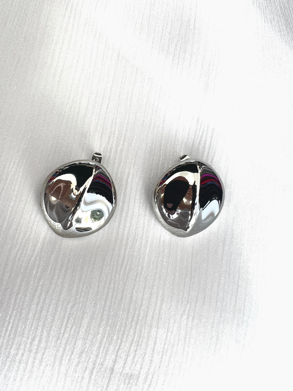 Silver earrings, , medium image number null