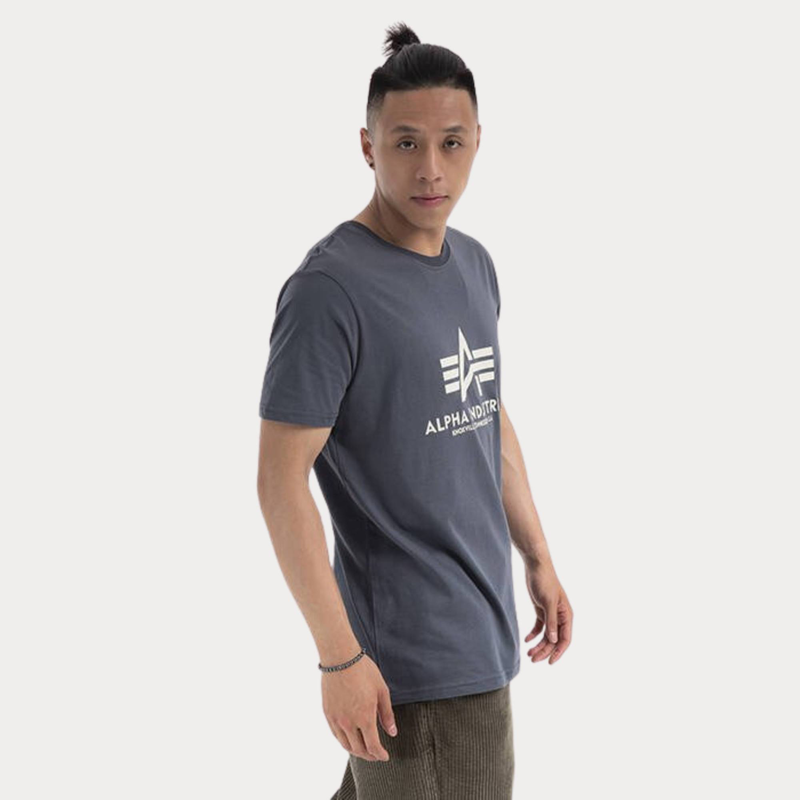 Basic t-shirt-null