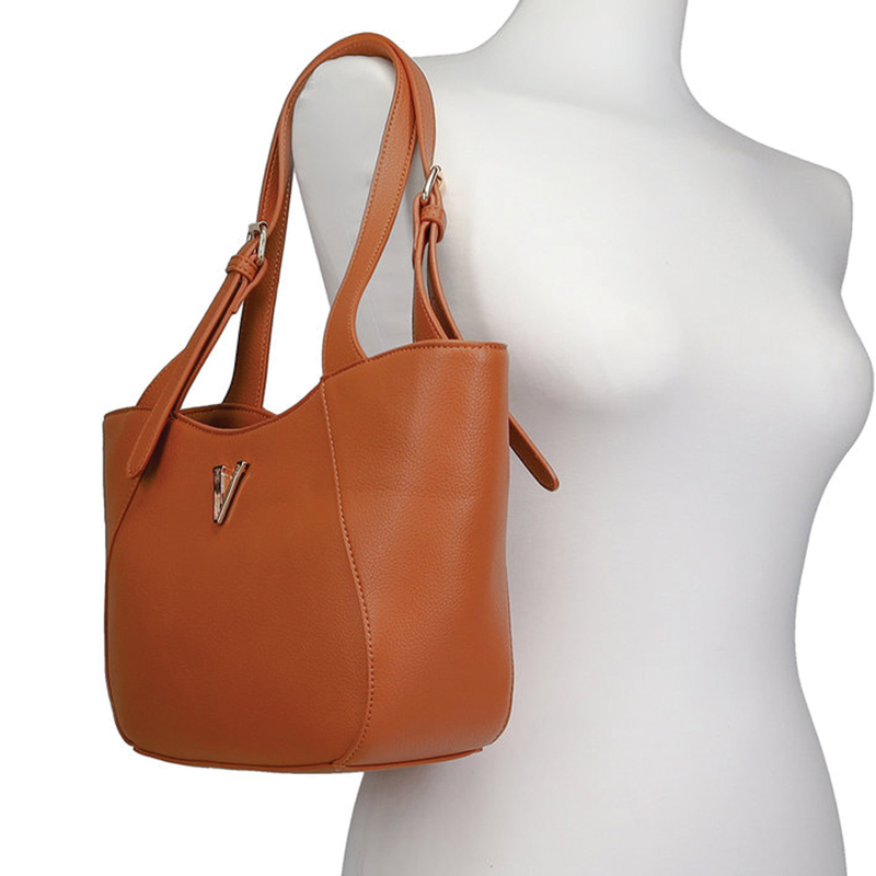 Venci &gamma;&upsilon;&nu;&alpha;&iota;&kappa;&epsilon;ί&alpha; &tau;&sigma;ά&nu;&tau;&alpha; ώ&mu;&omicron;&upsilon;-null